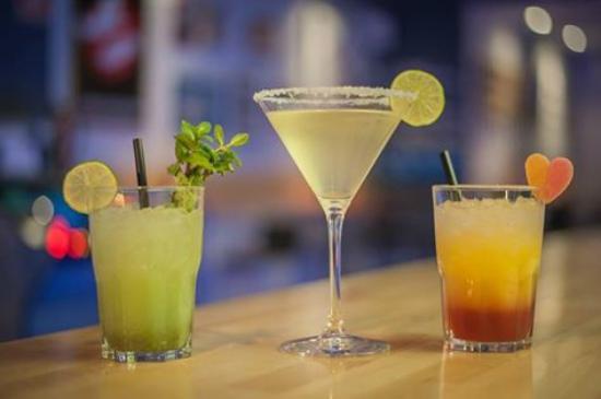 Delorean Lounge Ruzafa